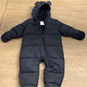 Old Navy Baby Snow Muff